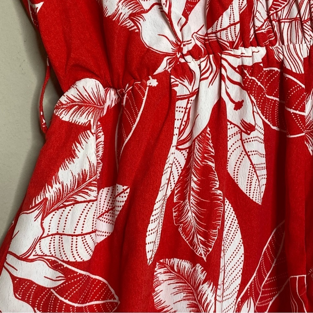 VICI Women’s Halter Floral Romper With Pockets Red Size Small Missing Waist Tie - Picture 14 of 16